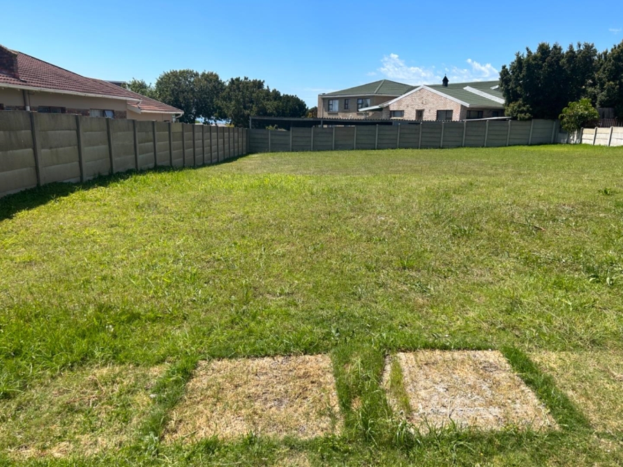 0 Bedroom Property for Sale in Wavecrest Eastern Cape